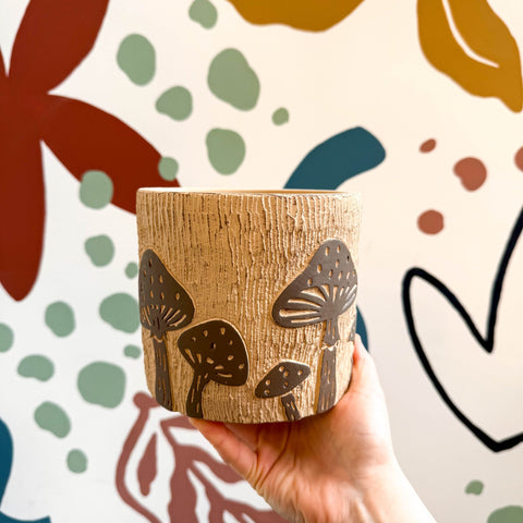 Etched Style Mushroom Fungi Planter in Brown - Sprouts of Bristol